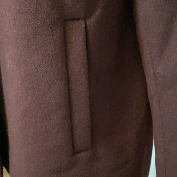 Old Navy Women’s Wine Color Coat sz L NWT - Picture 3 of 5